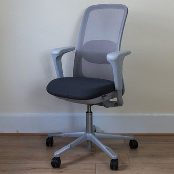HAG SoFi 7500 Mesh Chair, Grey - Showroom Model - HAG - Back2