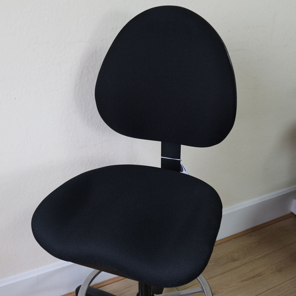 BodyBilt 707 Ergonomic Stool in Black - Showroom Model | Back2 – Back2 ...